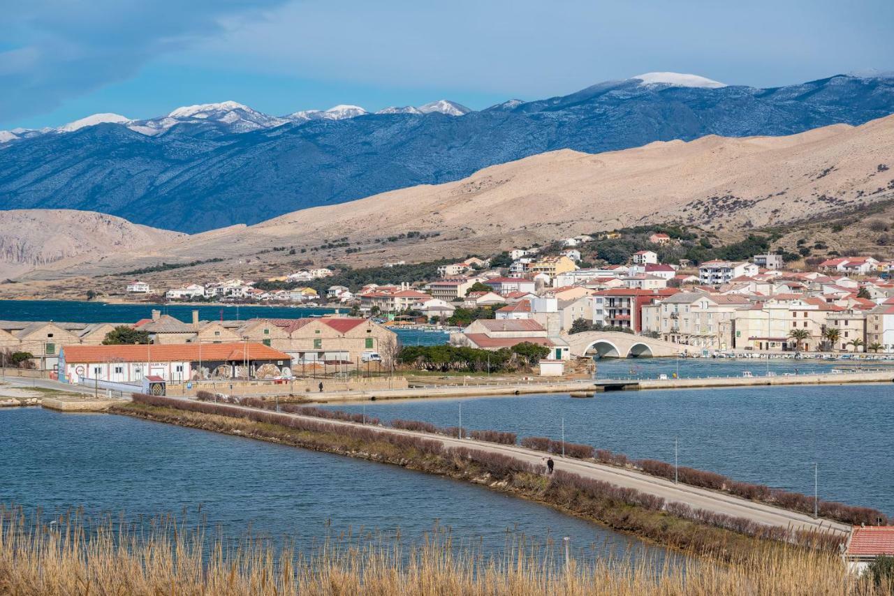 Apartmani Matej B Pag Town Dış mekan fotoğraf